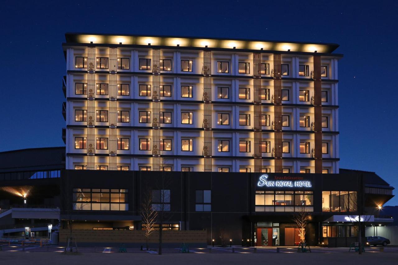 Sun Royal Hotel Kameoka Ekimae Buitenkant foto